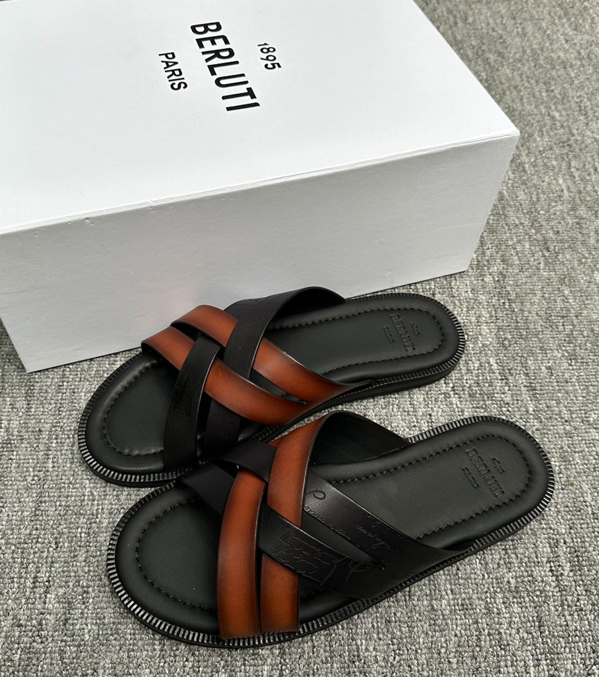 Sifnos Scritto sandals
