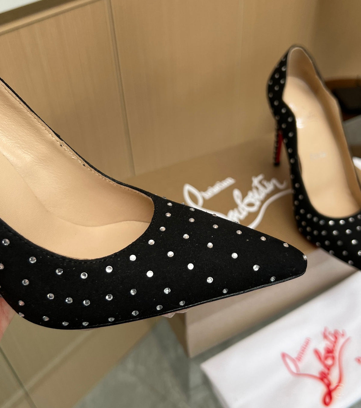 Hot Chick 100 Plume Suede Pumps