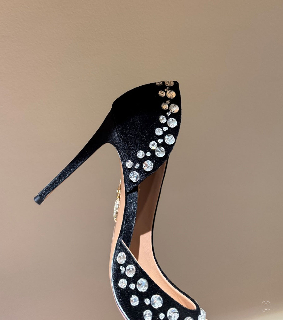 Cosmic Love 105 embellished velvet pumps