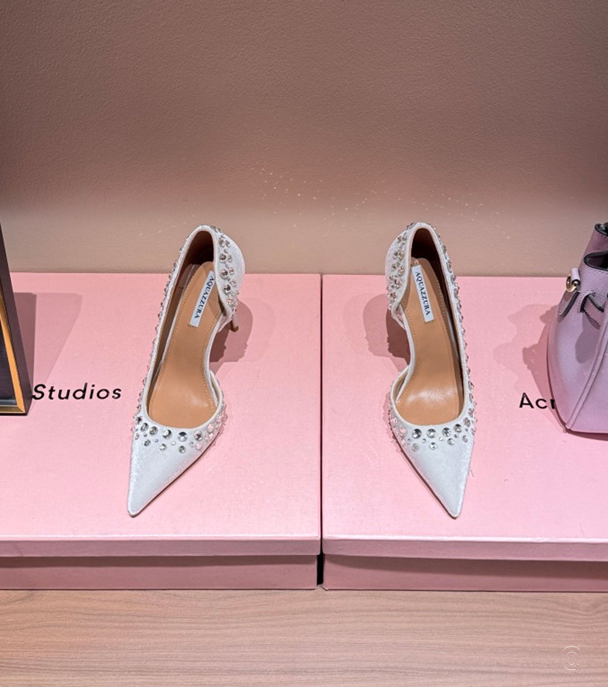 Cosmic Love 105 embellished velvet pumps