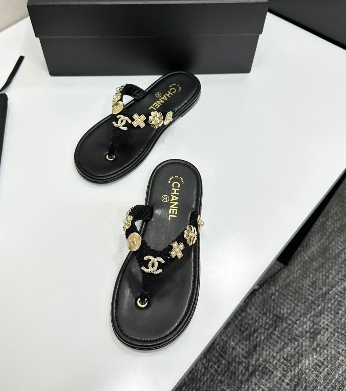 Leather sandal