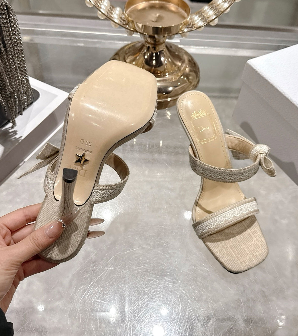 Heeled Sandal with Straps