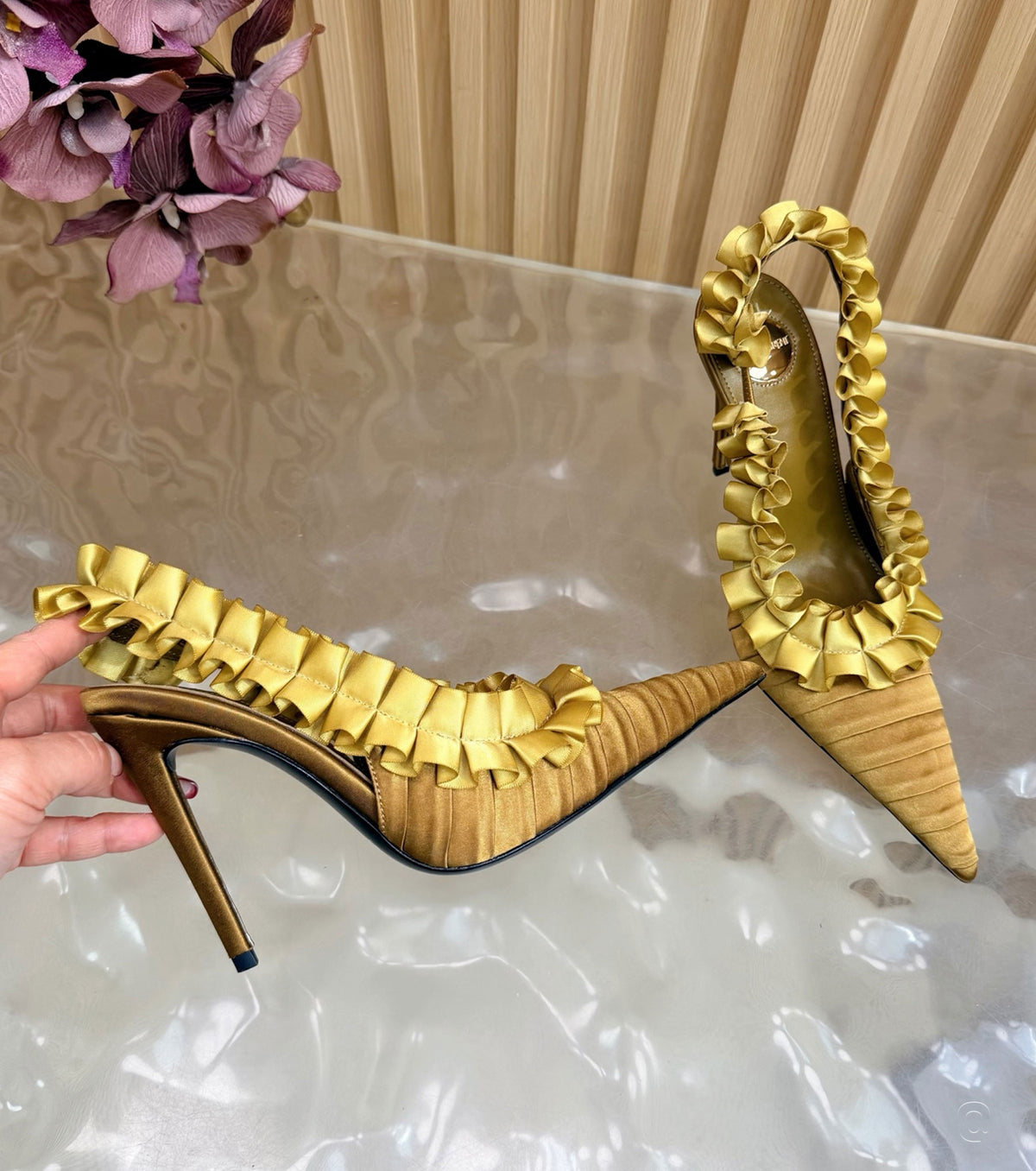 MADELEINE slingback pumps in silk taffeta