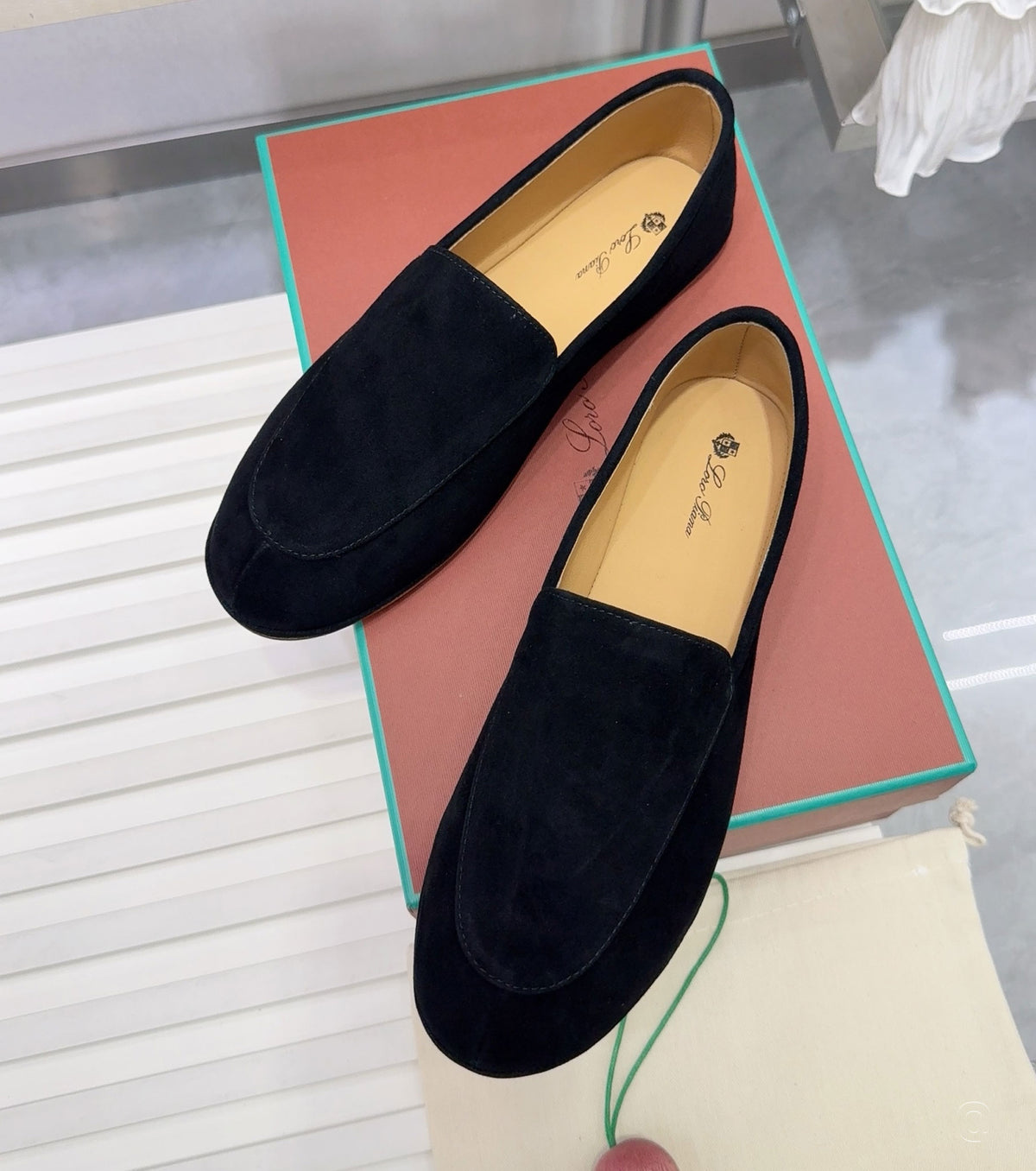 Anton Walk Loafer