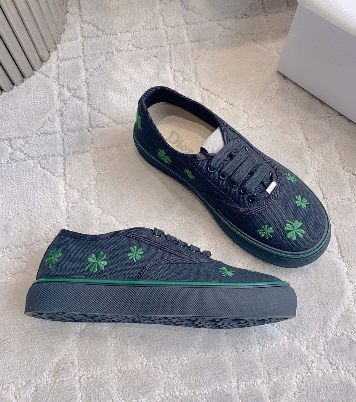 Dioramour Saltwind Sneaker