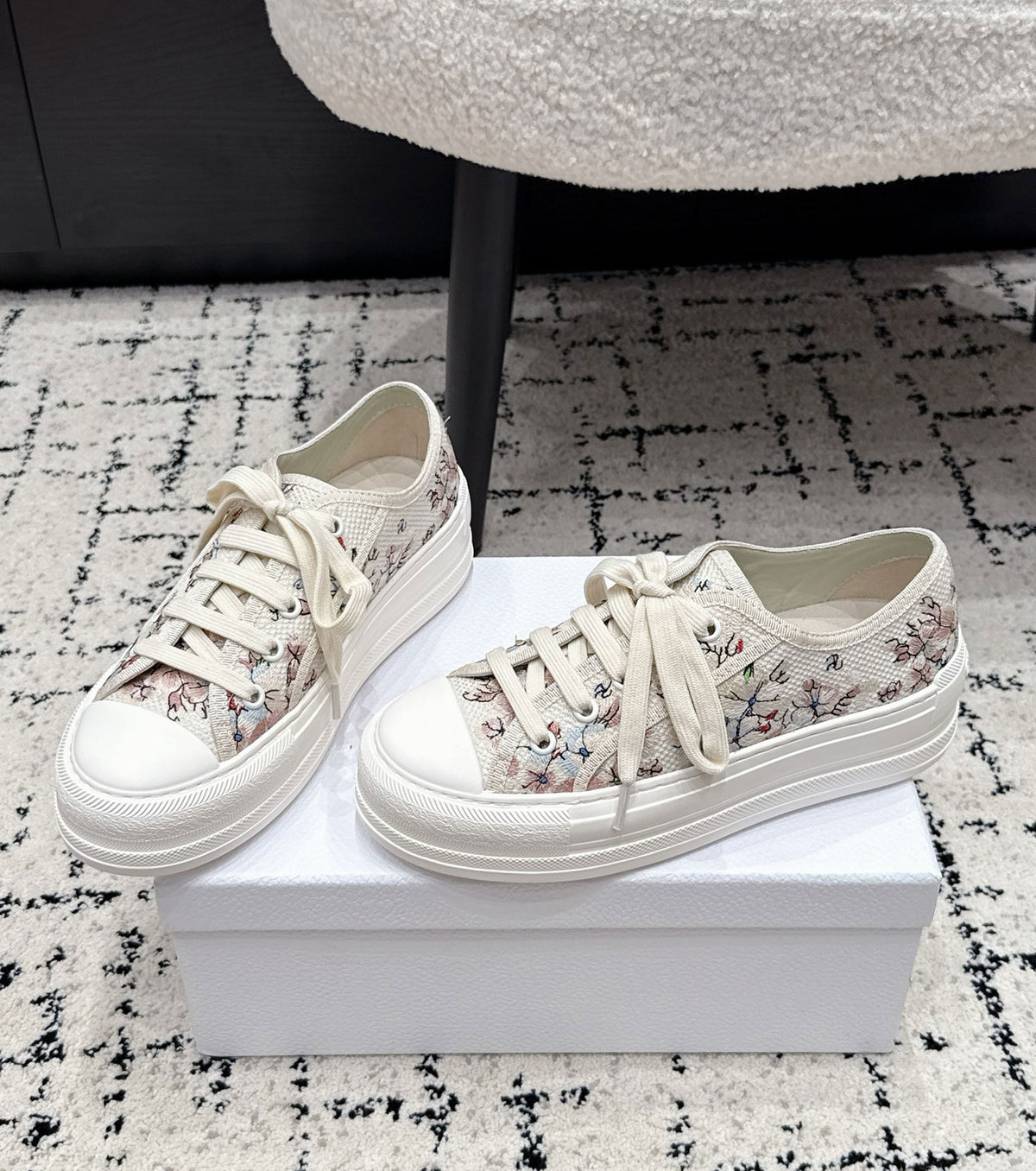 Platform Sneaker