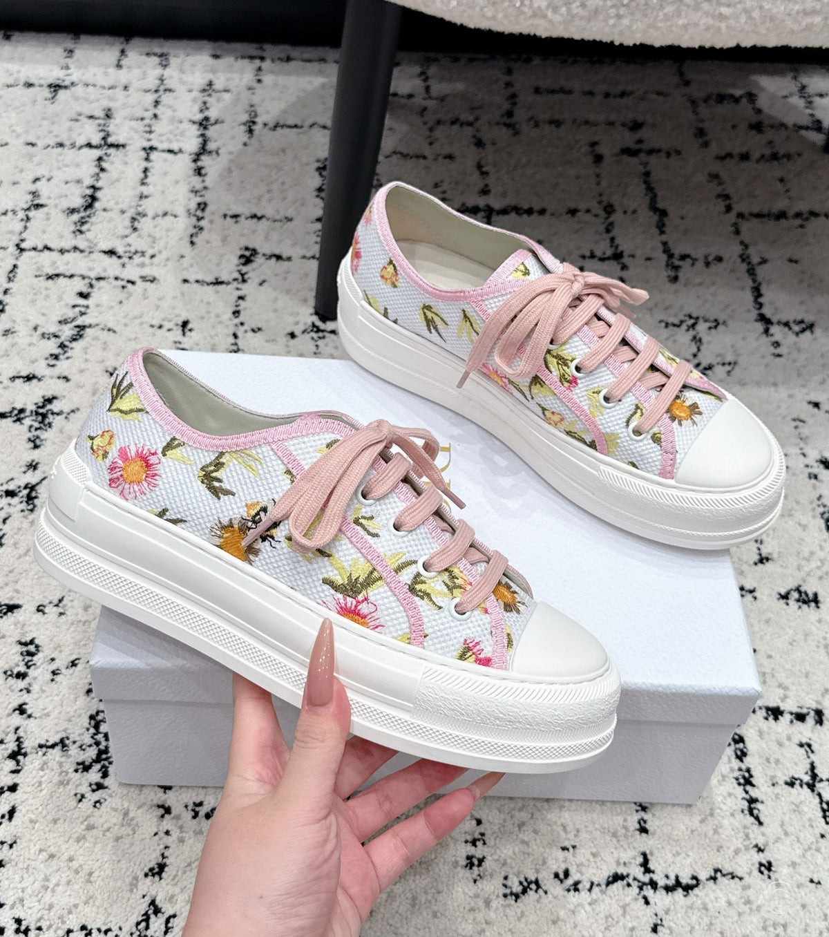 Platform Sneaker