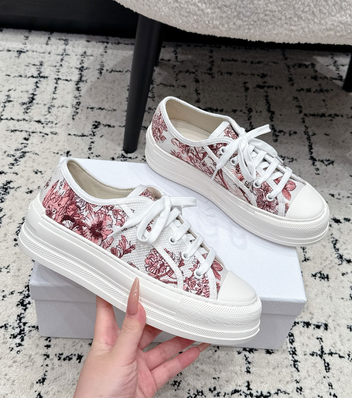 Platform Sneaker