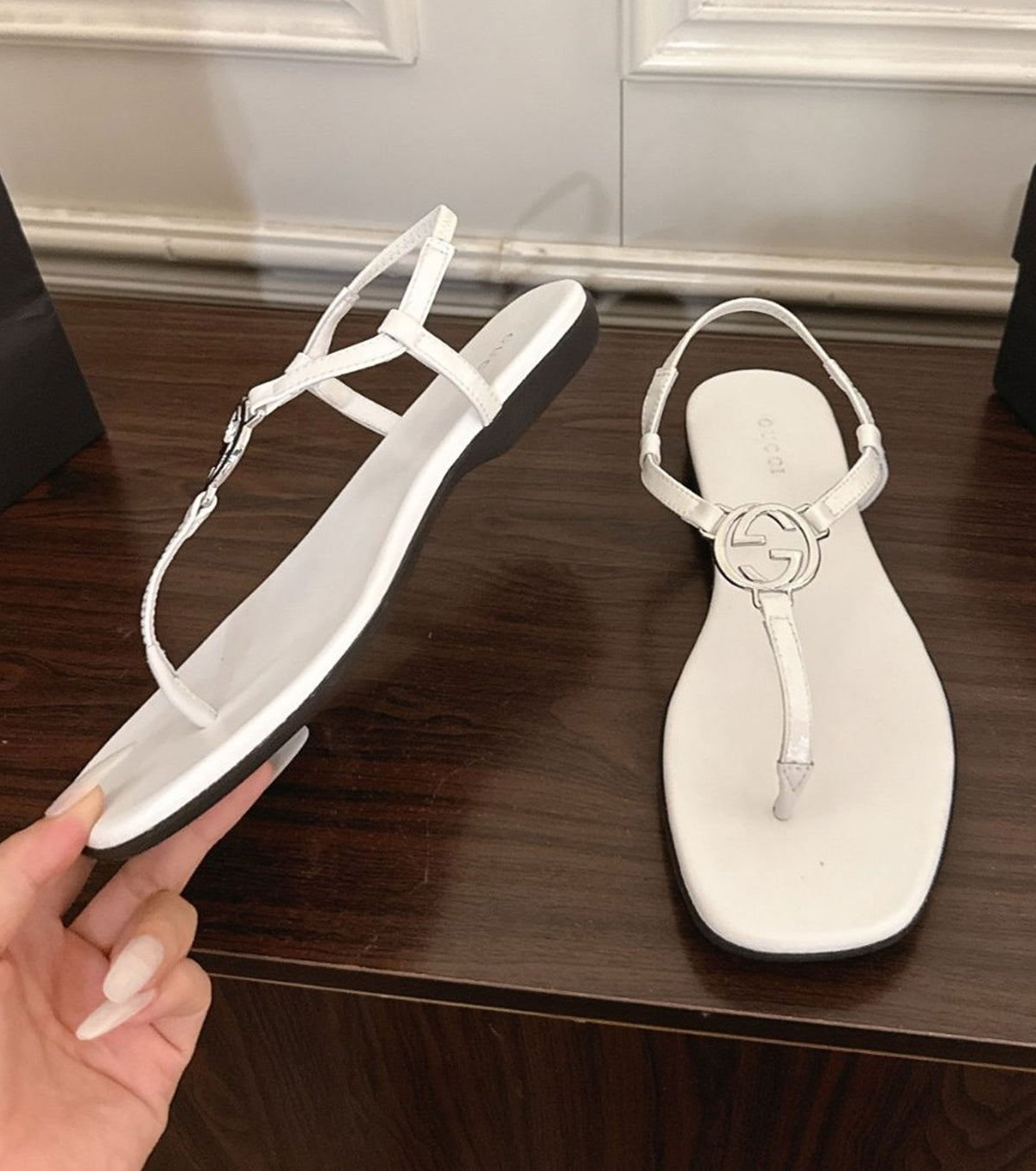 Leather sandal