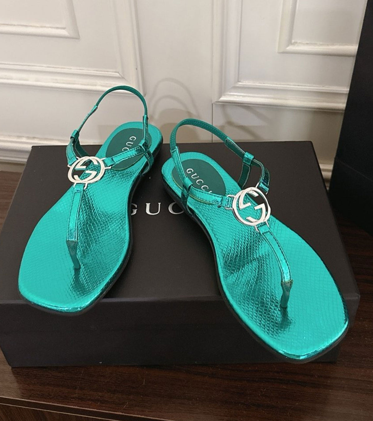Leather sandal