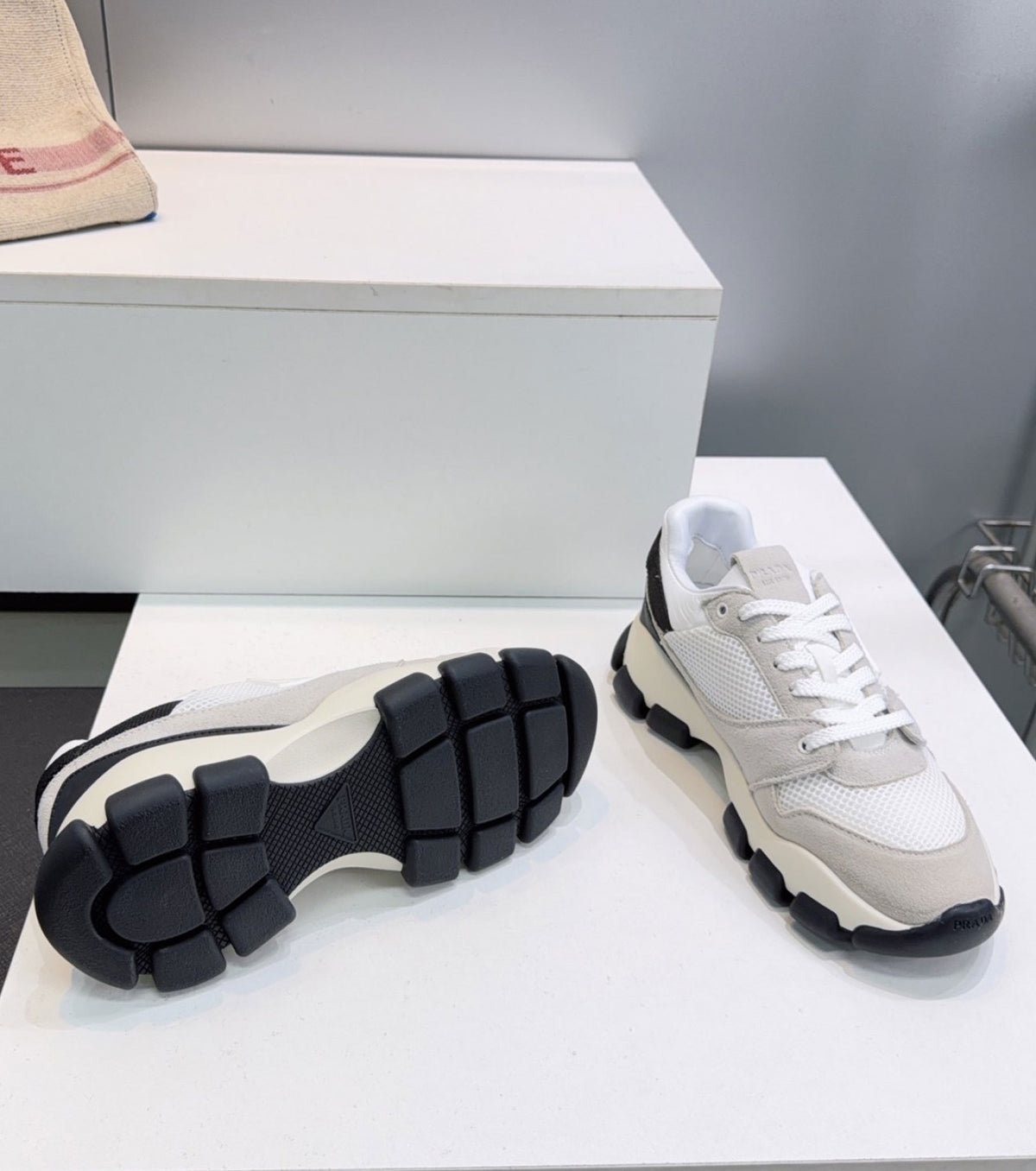Leather sneakers