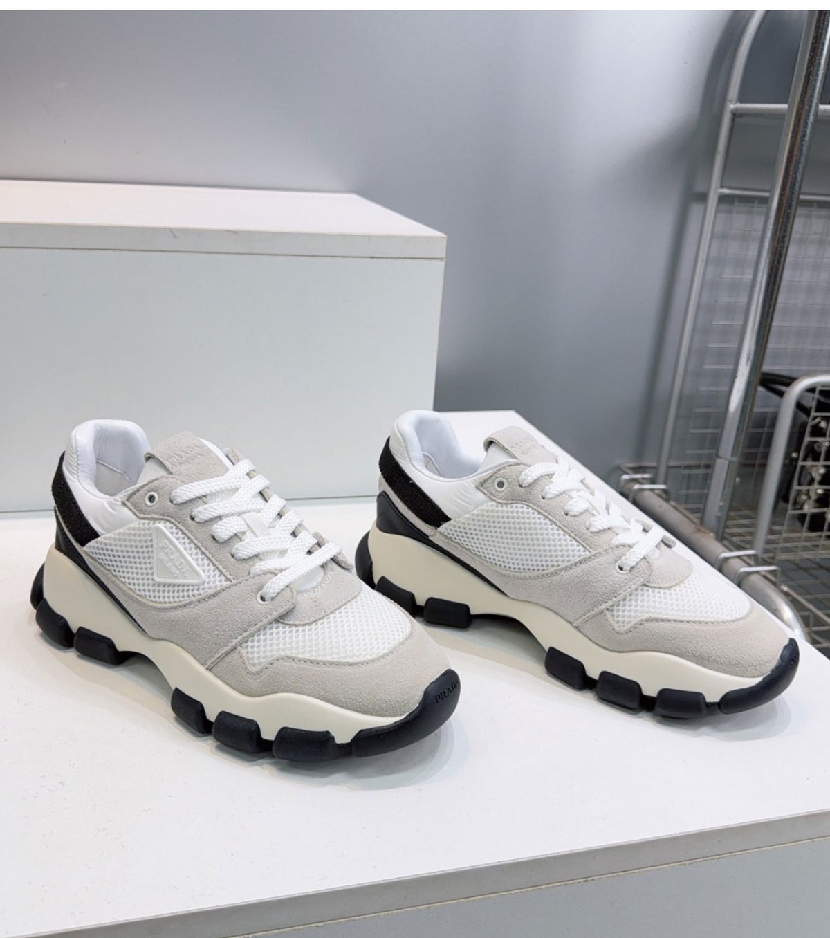 Leather sneakers