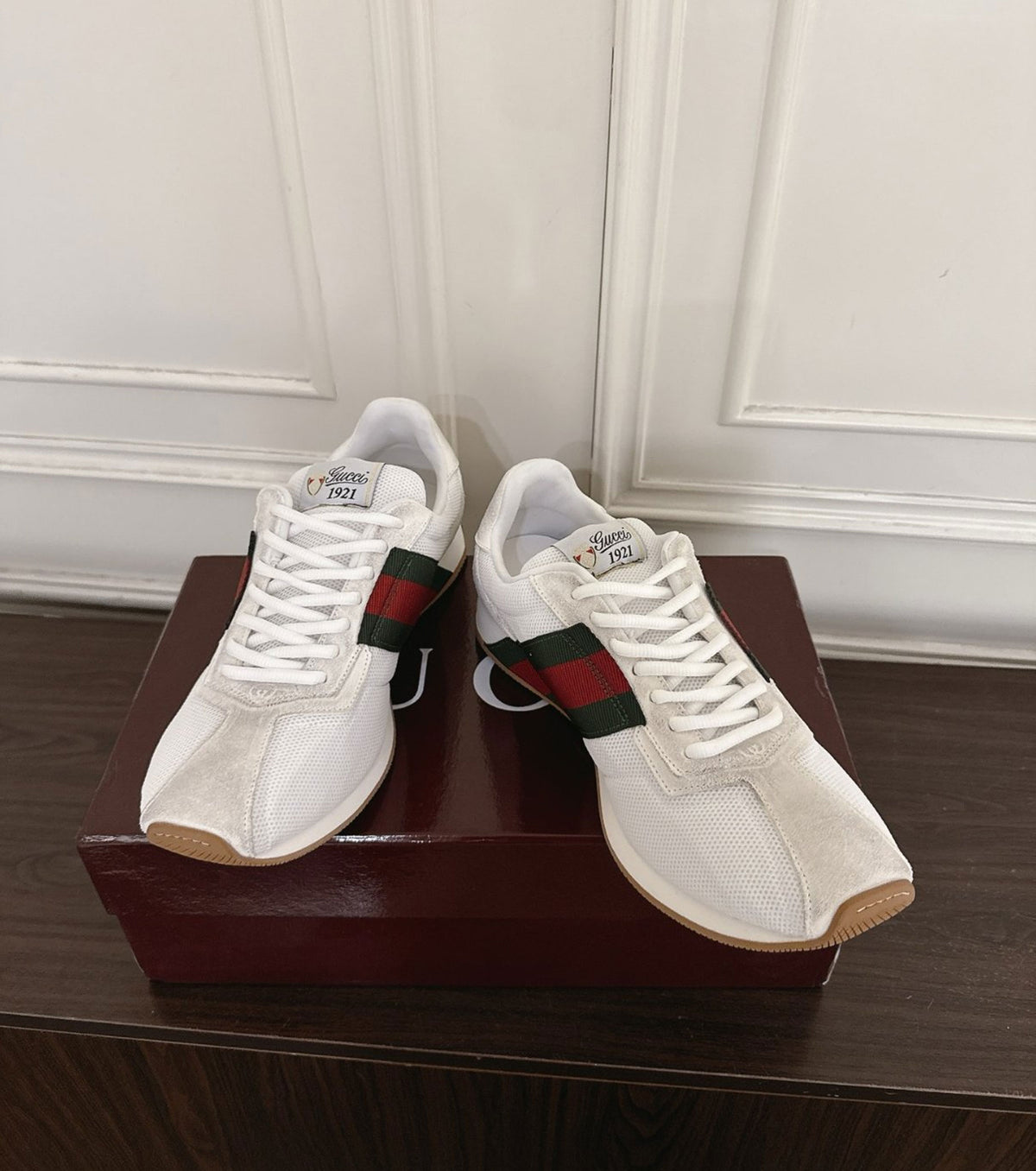Tempo Sneakers