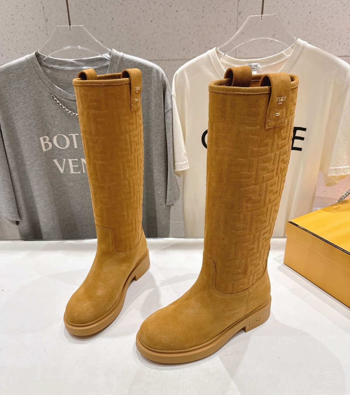 Suede boots