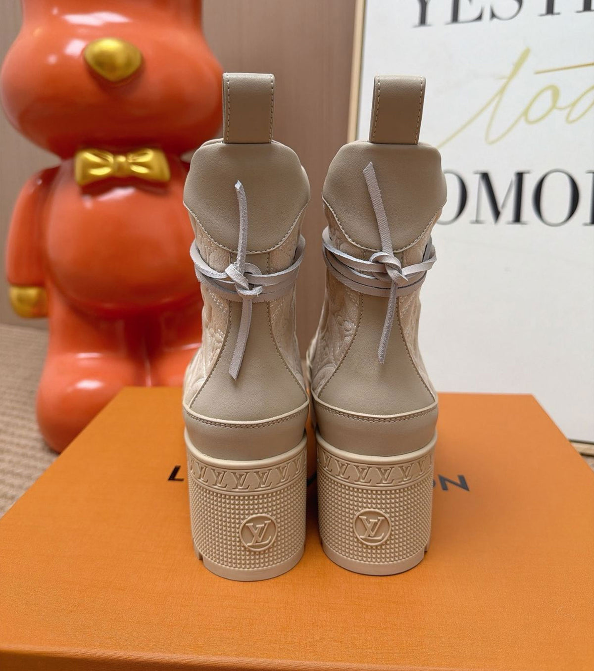Laureate Platform Desert Boot