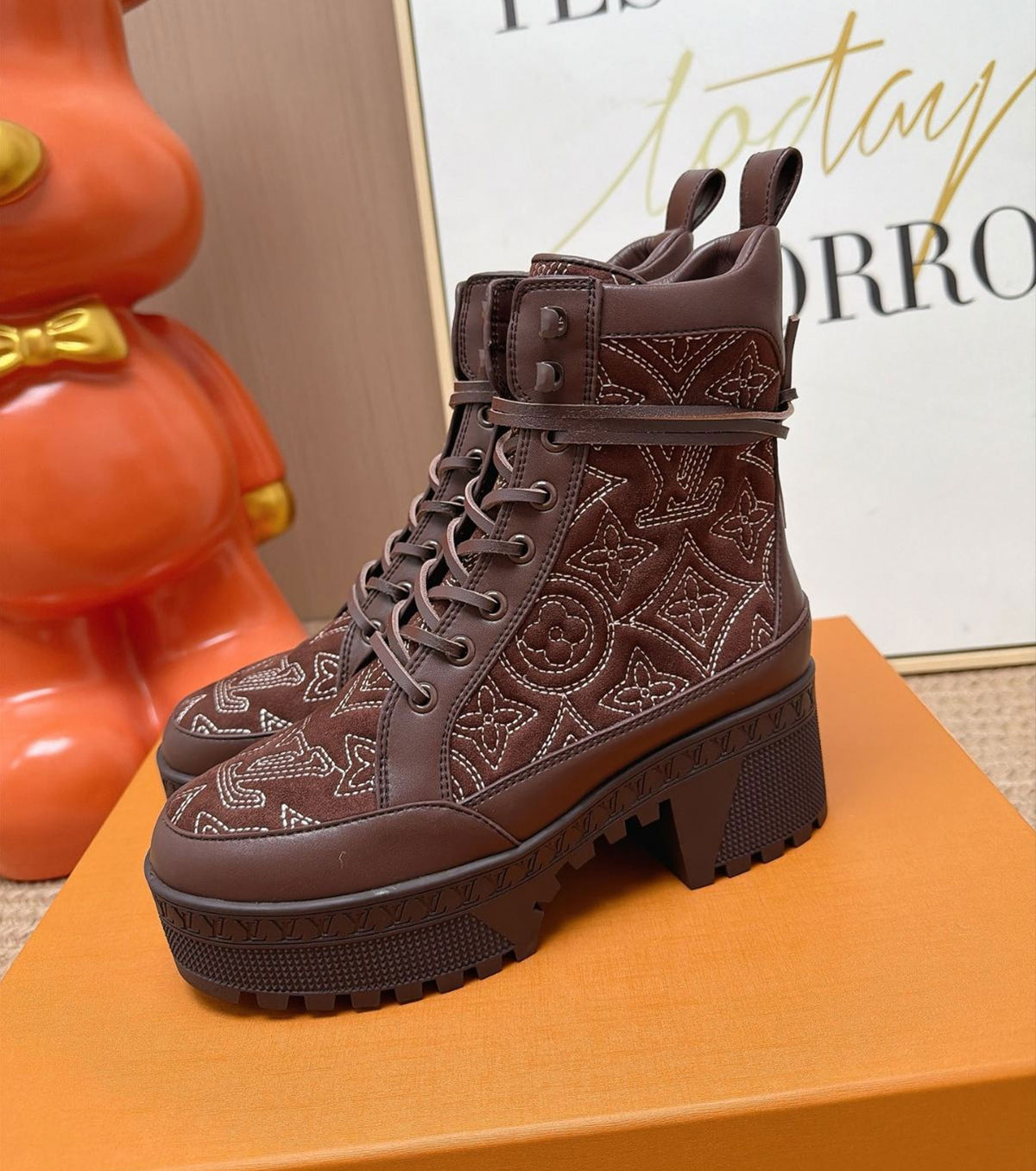 Laureate Platform Desert Boot