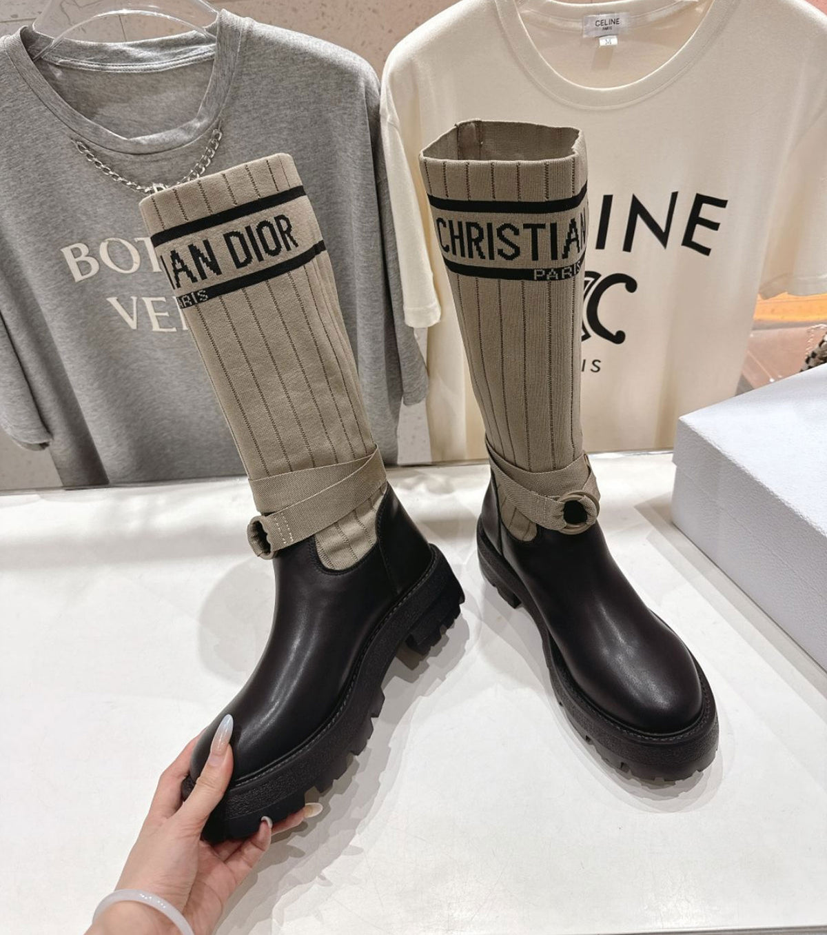 D-Major Boot