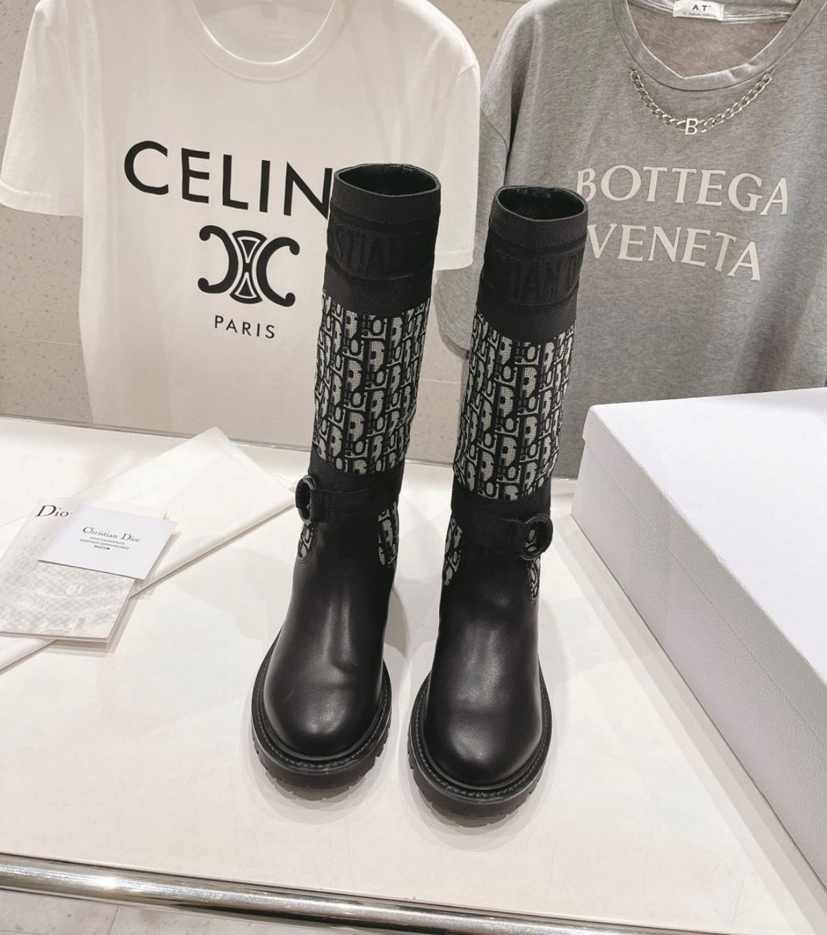 D-Major Boot