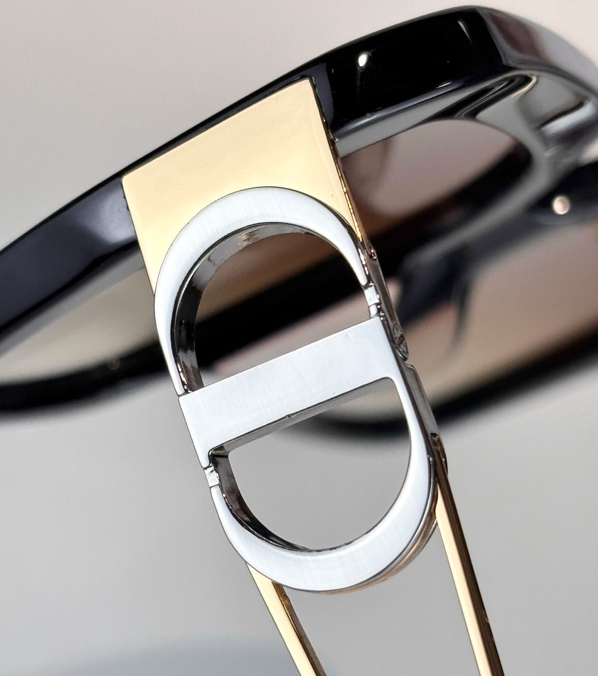 30 Montaigne sunglasses