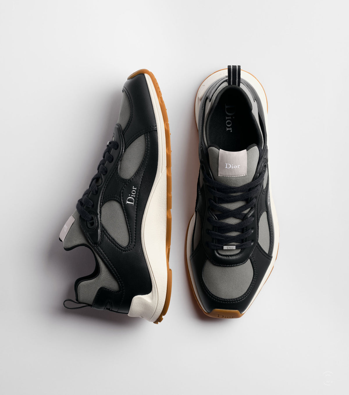 Mile Sneaker