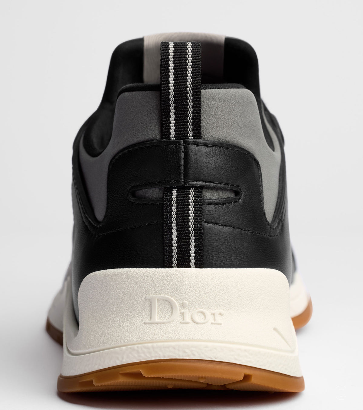 Mile Sneaker