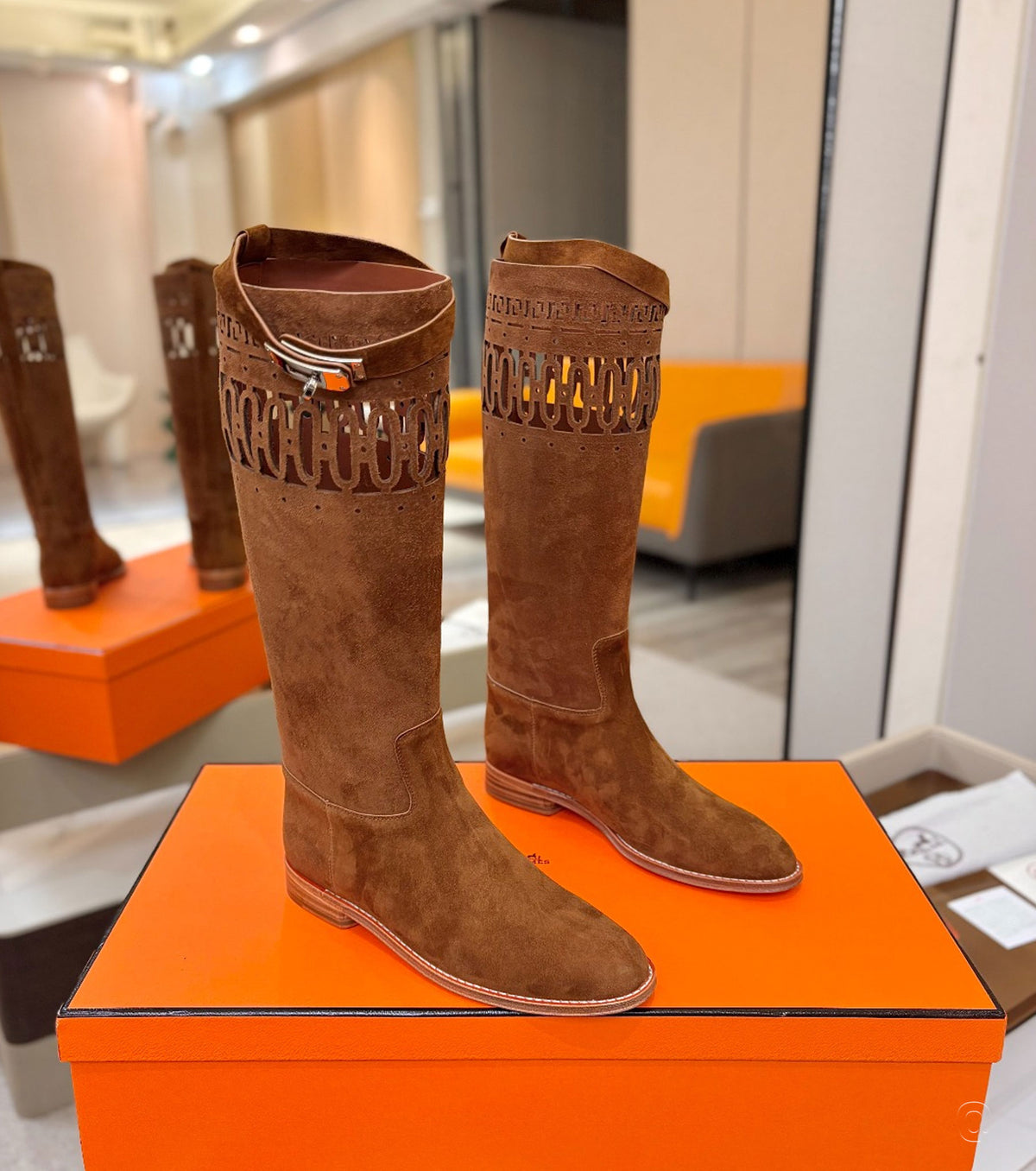 Jumping boot