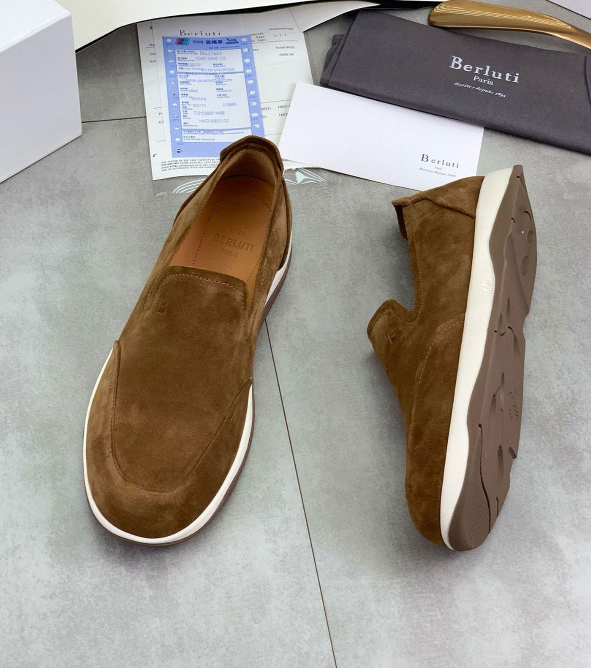 Suede loafer