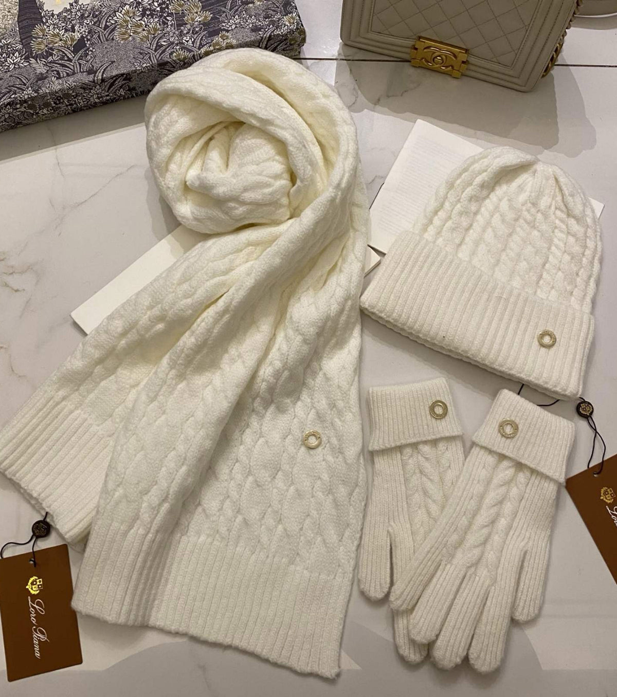 Плетен комплект