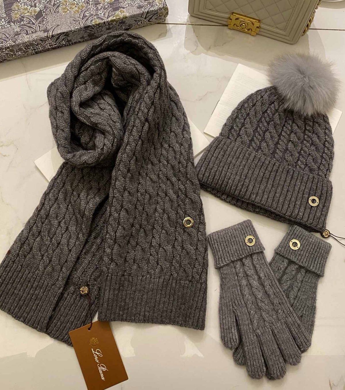 Плетен комплект