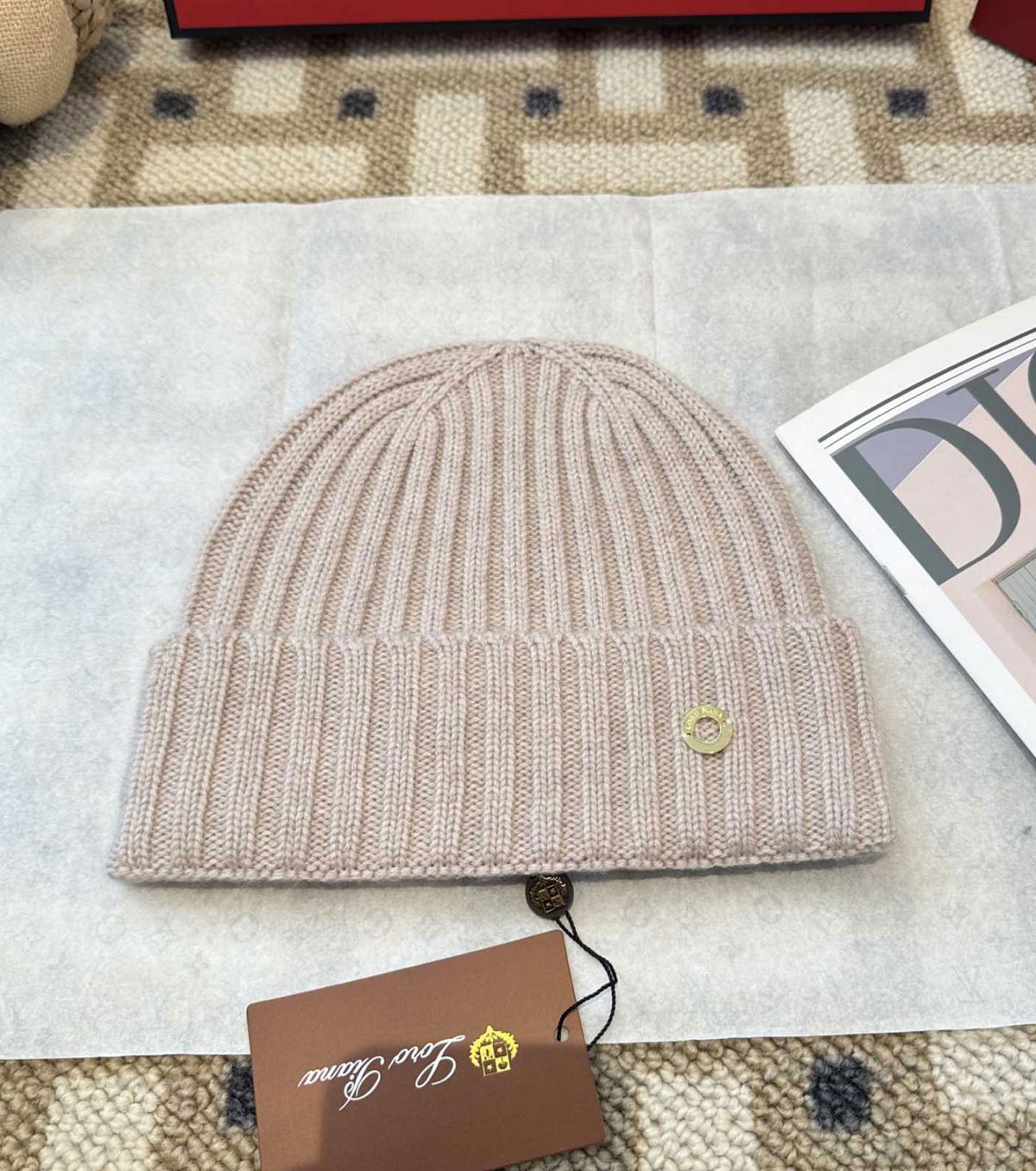 Плетена шапка