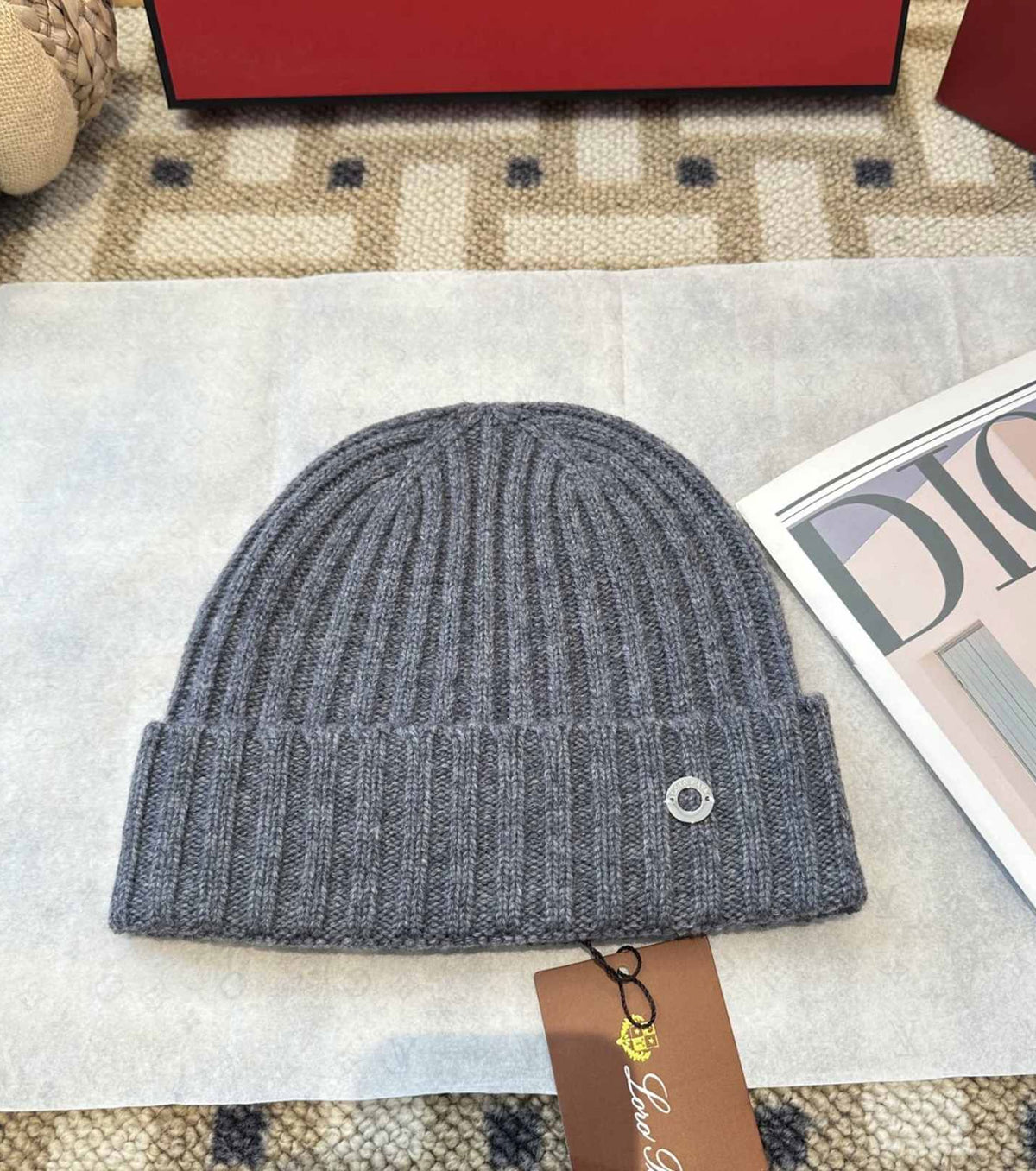 Плетена шапка