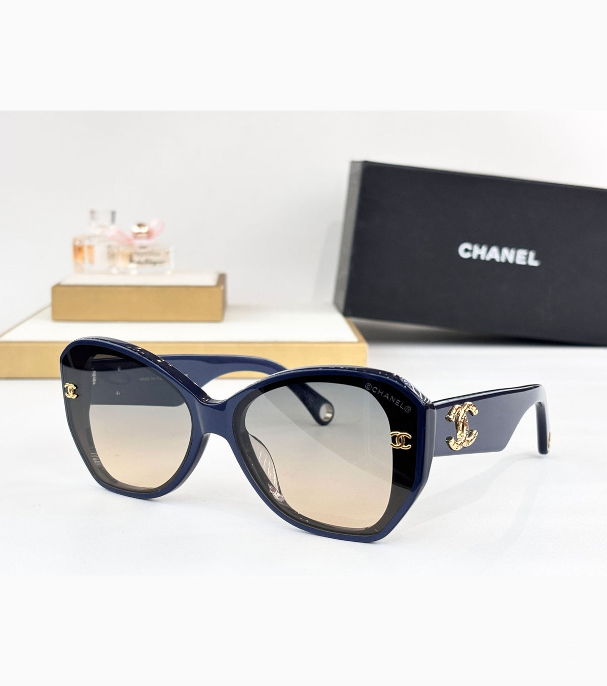 Acetate sunglasses