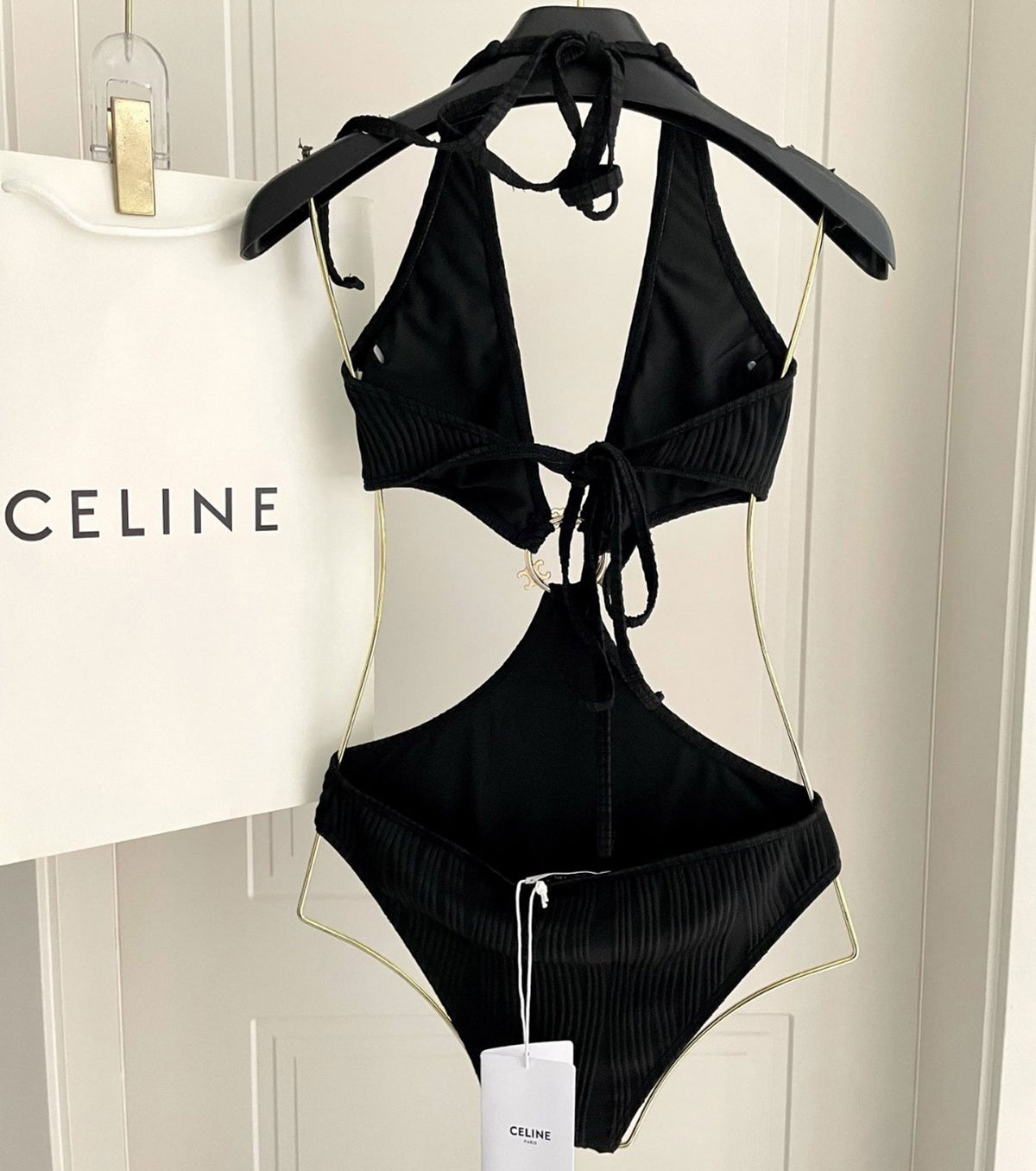 БАНСКИ КОСТЮМ