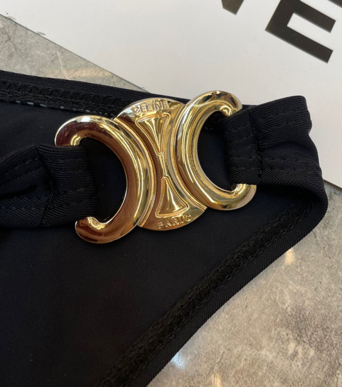 БАНСКИ КОСТЮМ