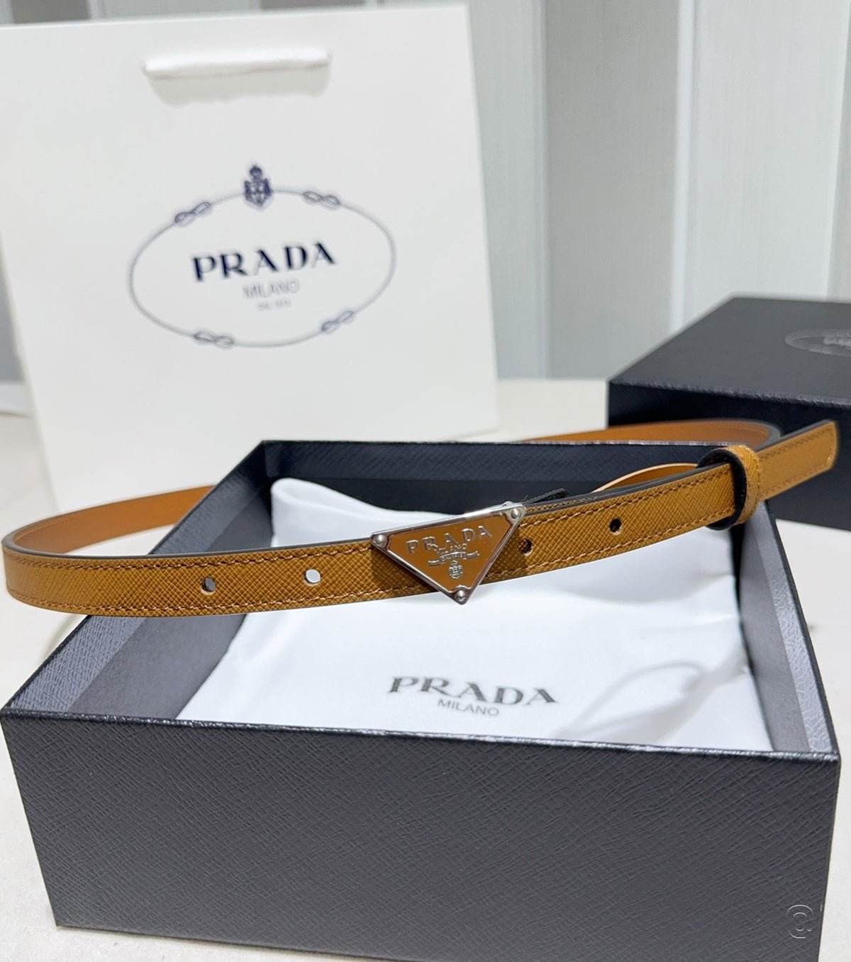 Saffiano leather belt