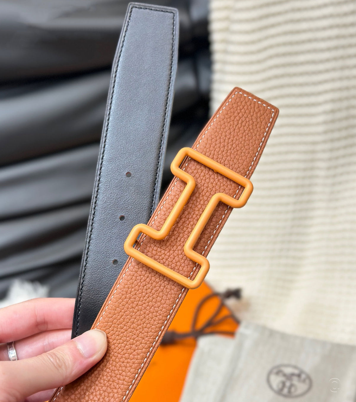 Tonight Color belt buckle & Reversible leather strap 38 mm