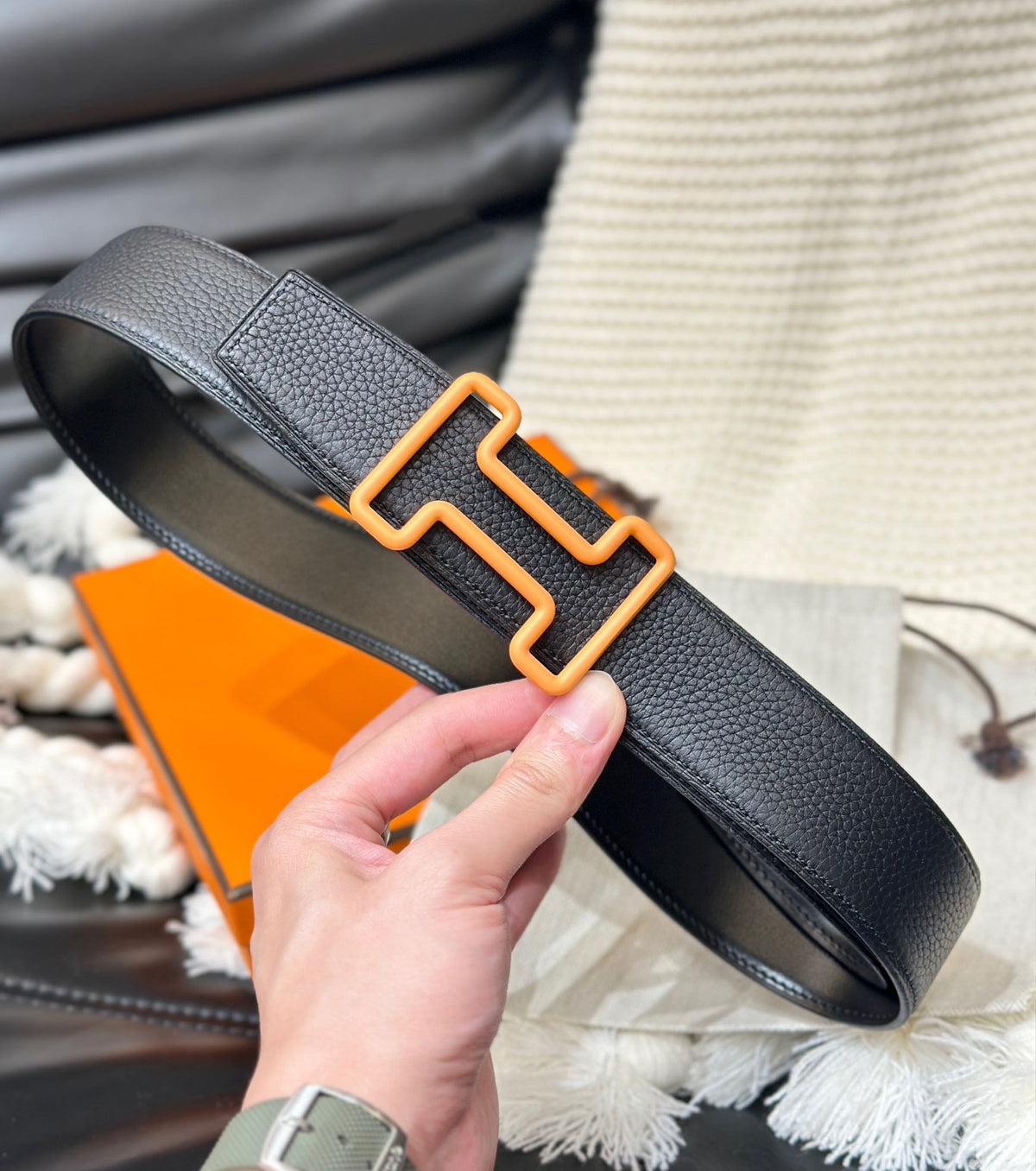 Tonight Color belt buckle & Reversible leather strap 38 mm