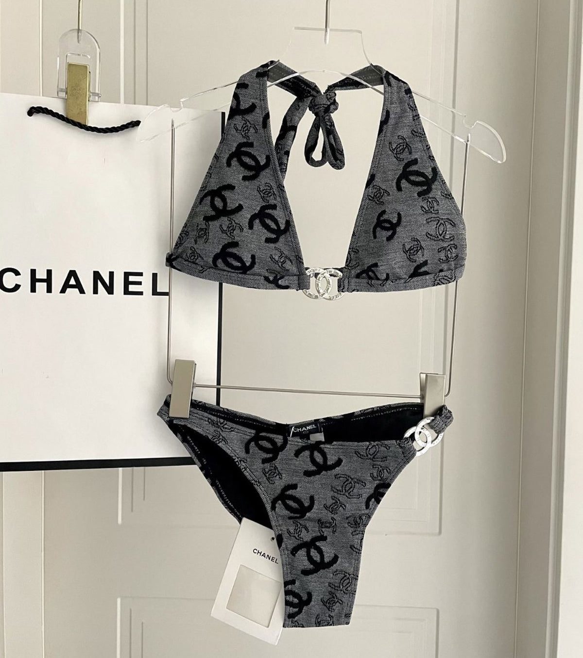 Бански от две части