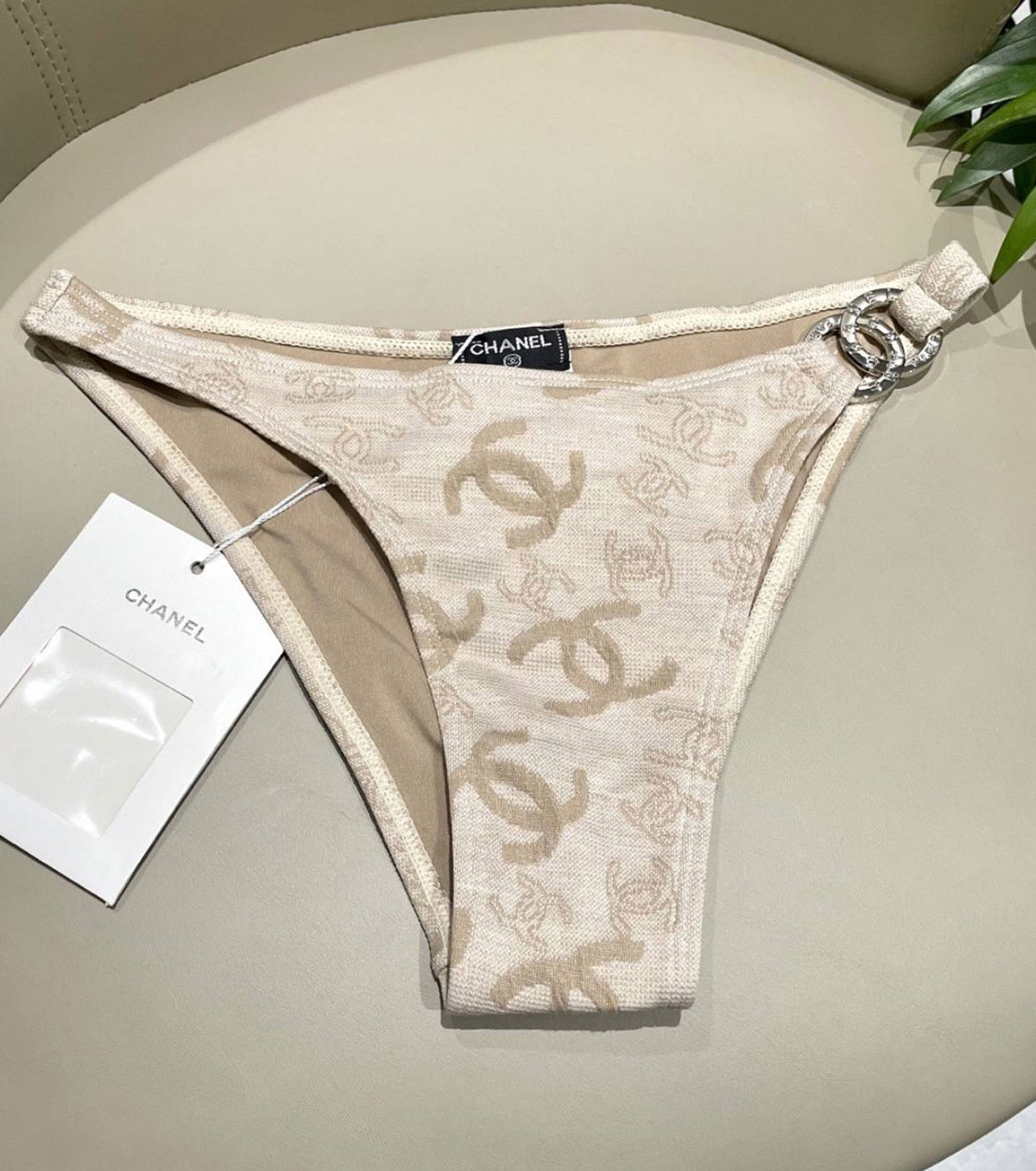 Бански от две части