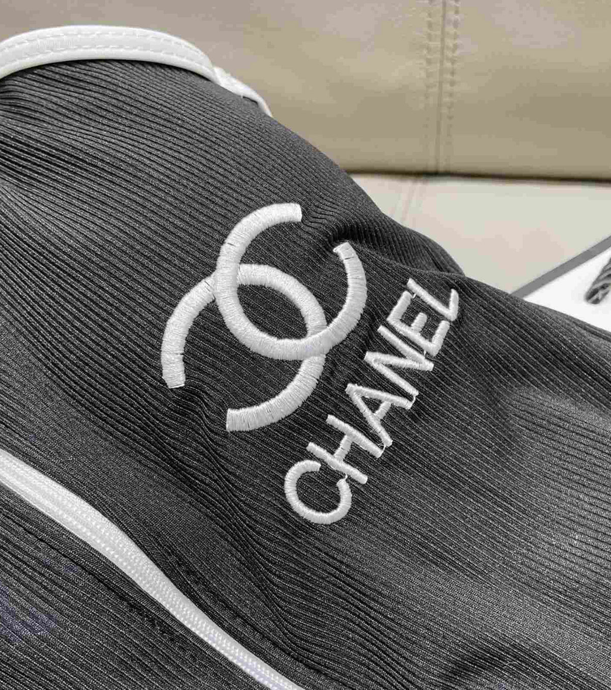 БАНСКИ КОСТЮМ