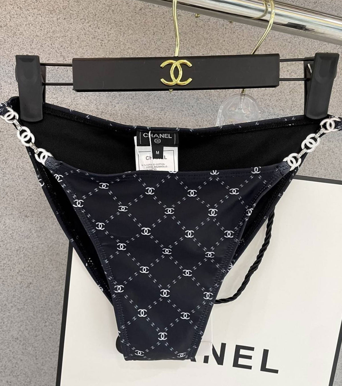 Бански от две части