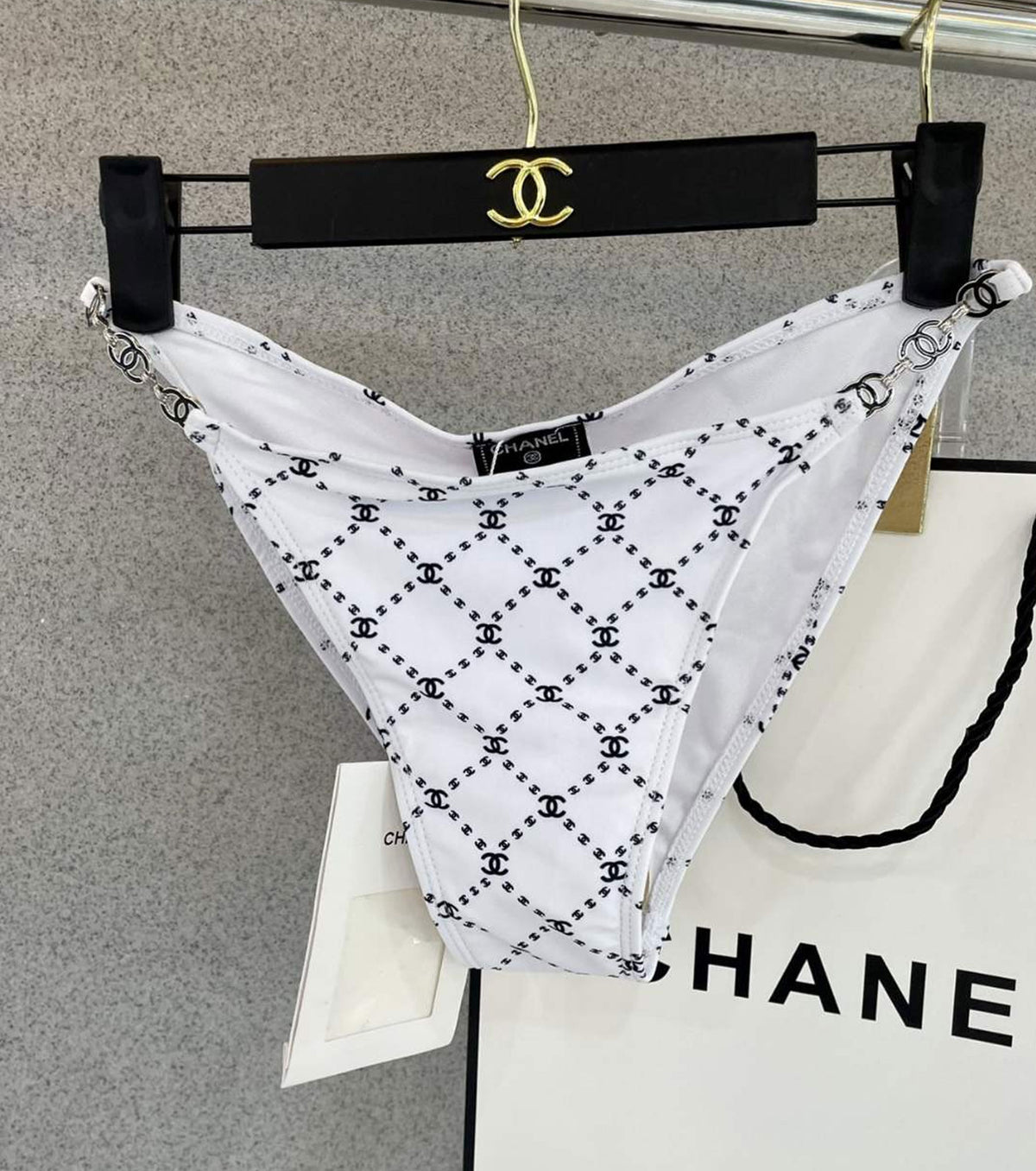 Бански от две части