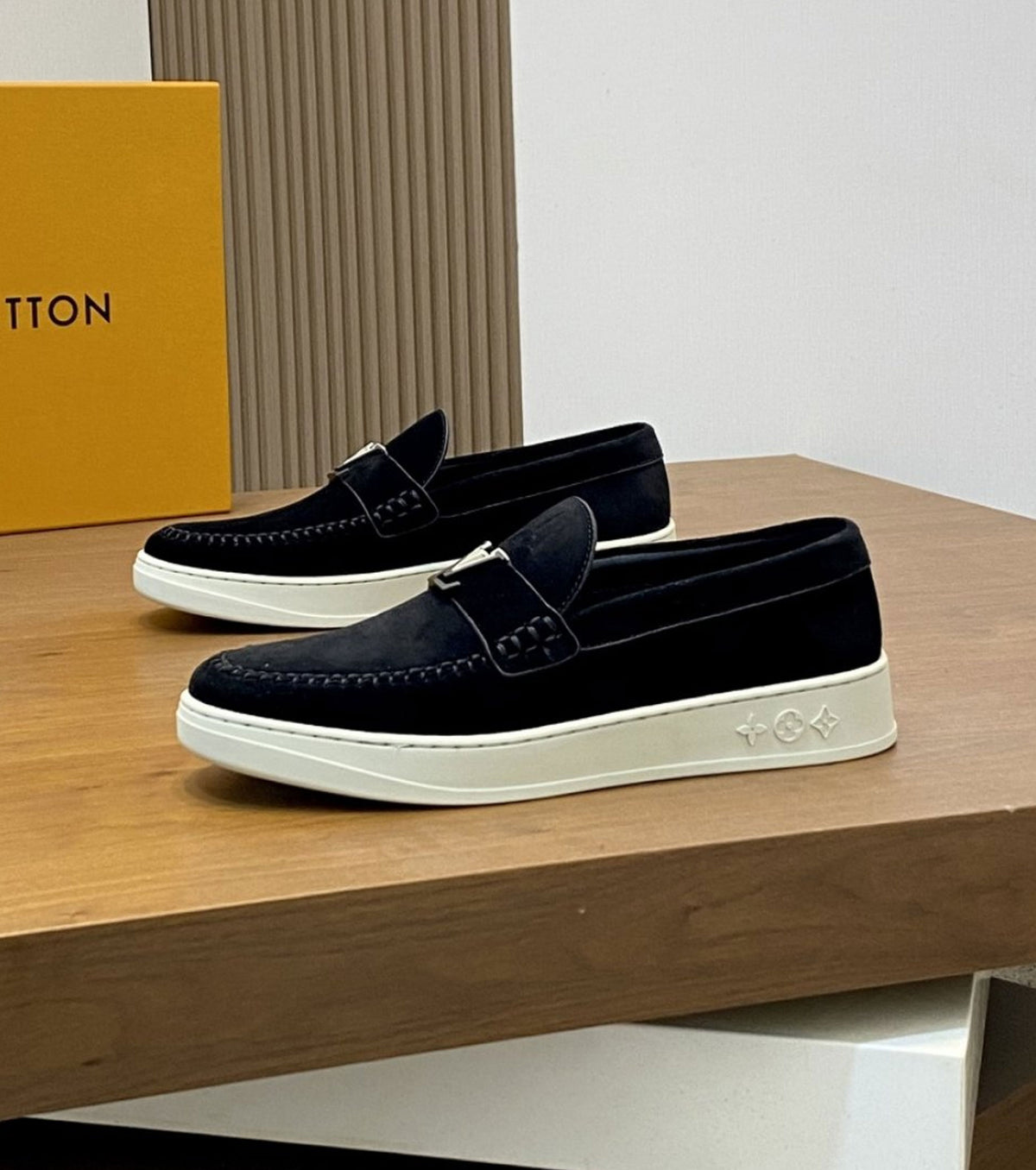 Suede loafer
