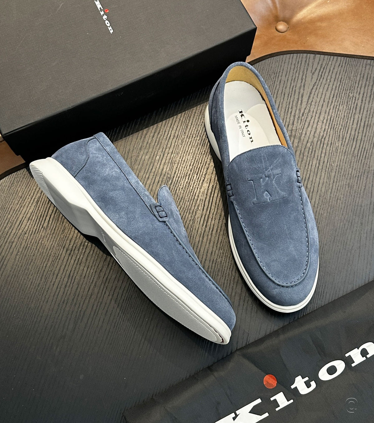 Suede loafer