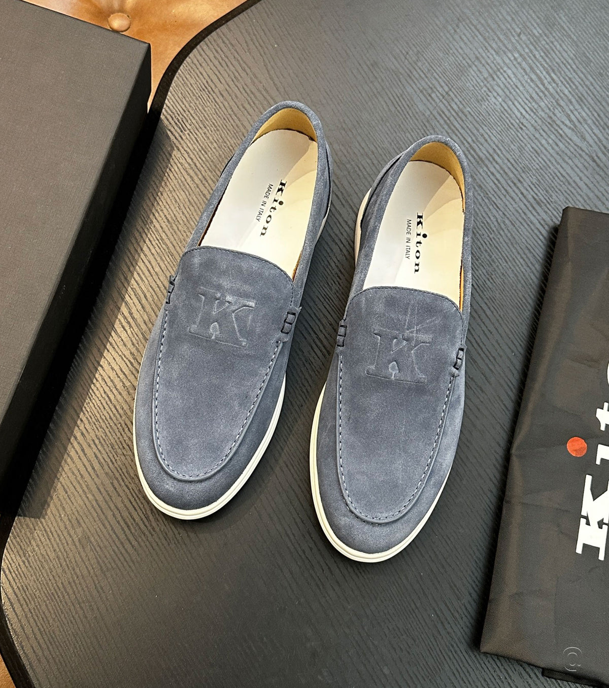 Suede loafer