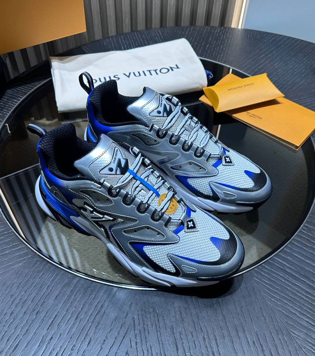 LV Runner Tatic Sneaker