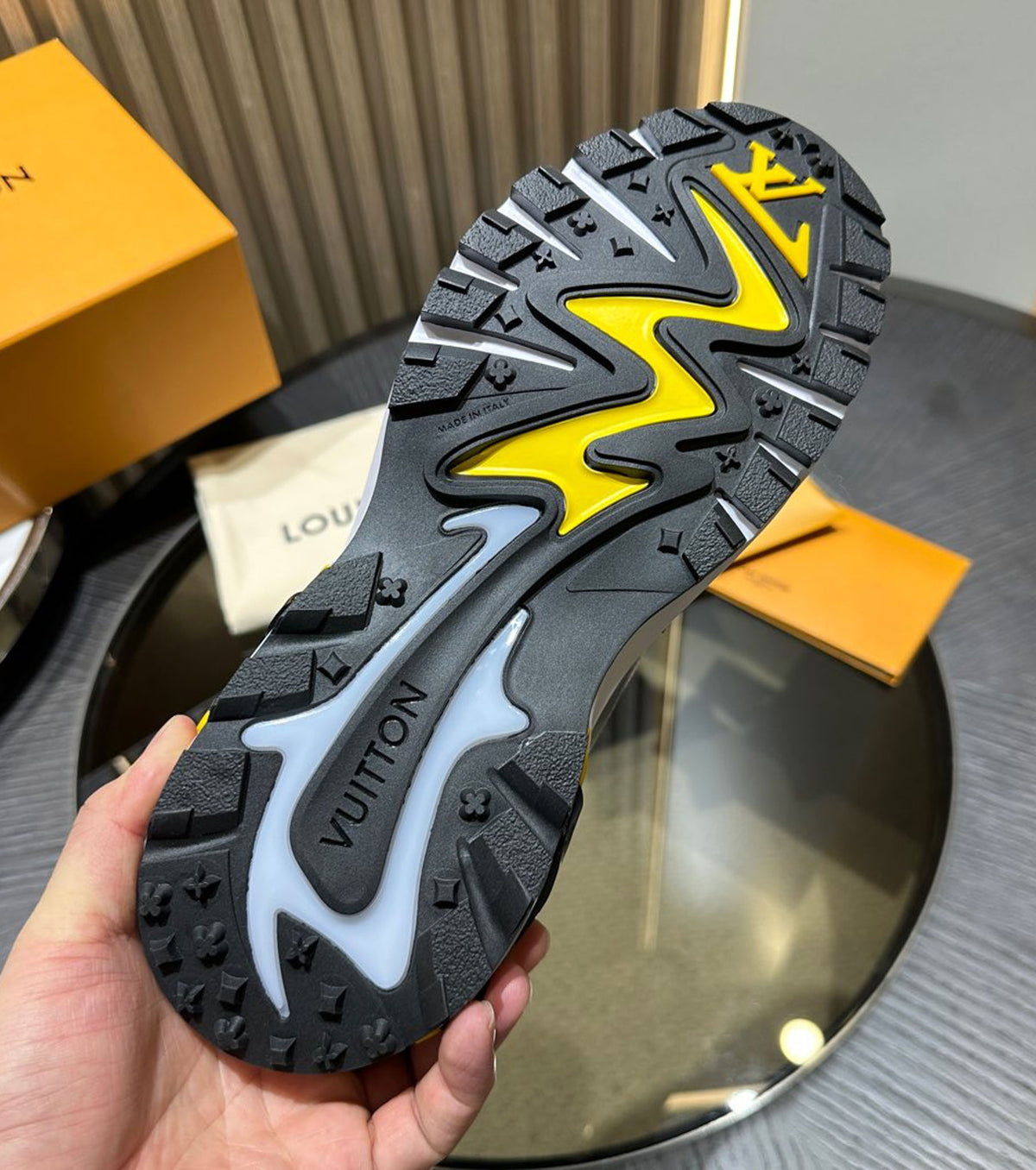 LV Runner Tatic Sneaker