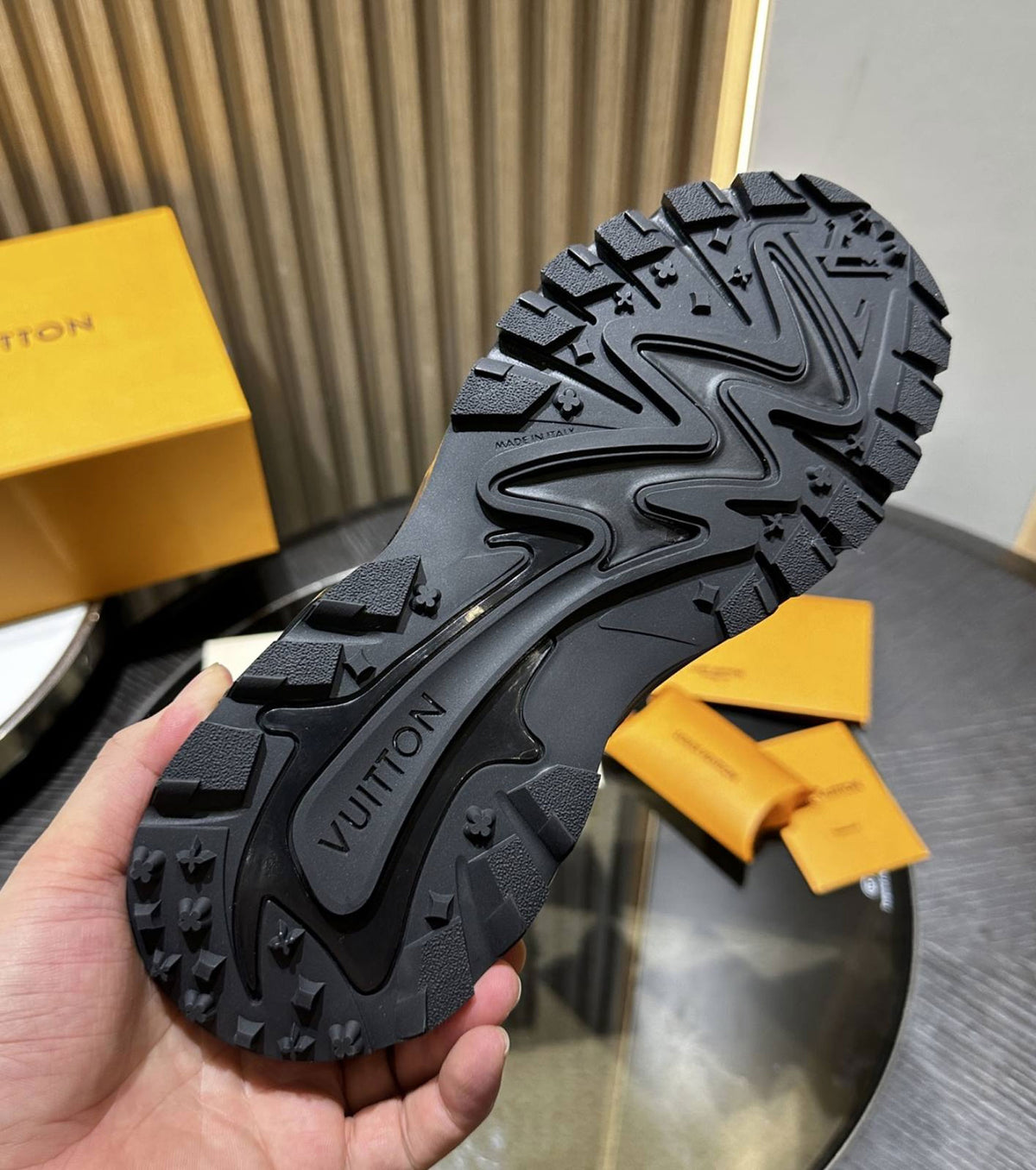 LV Runner Tatic Sneaker