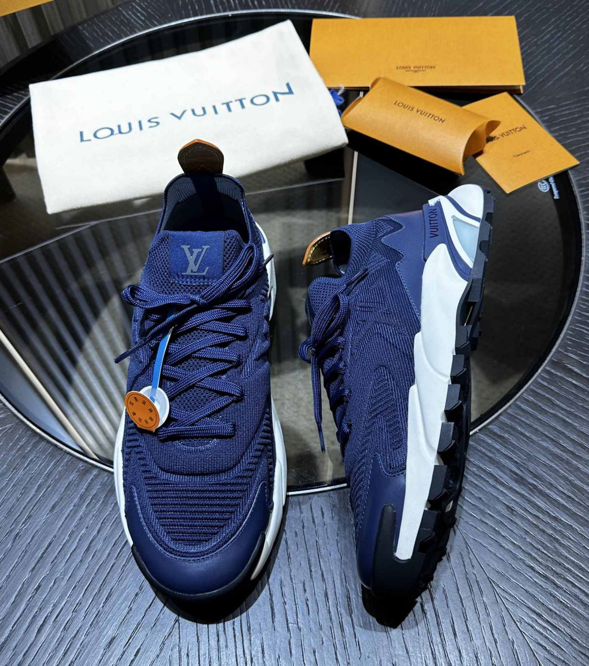 LV Runner Tatic Sneaker