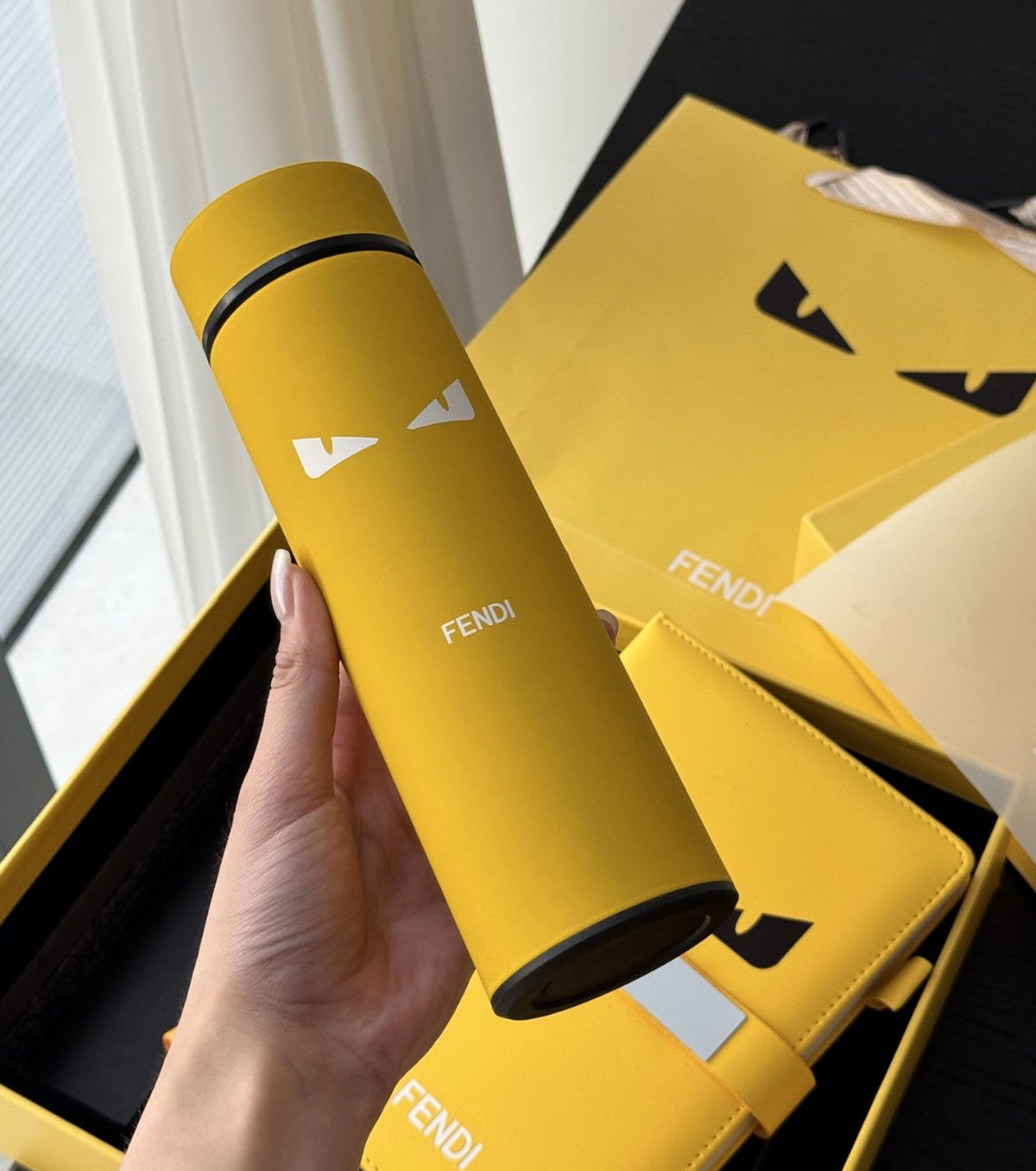 Комплект тефтер, химикалка и термос